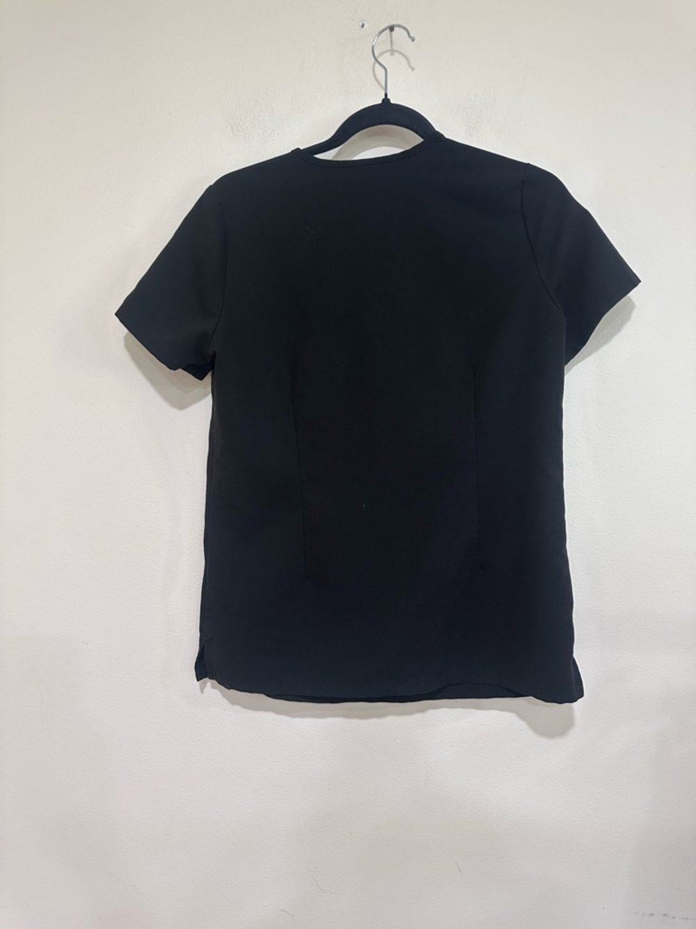 Figs Black women’s drawstring pants and top. Size XS - Picture 4 of 12